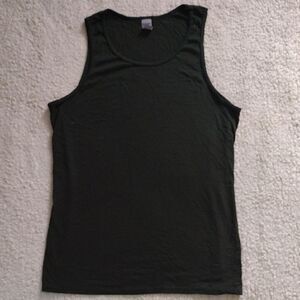 NWOT Gildan Size Large Dark Forest Green Fitted Sleeveless Tank Top Shirt